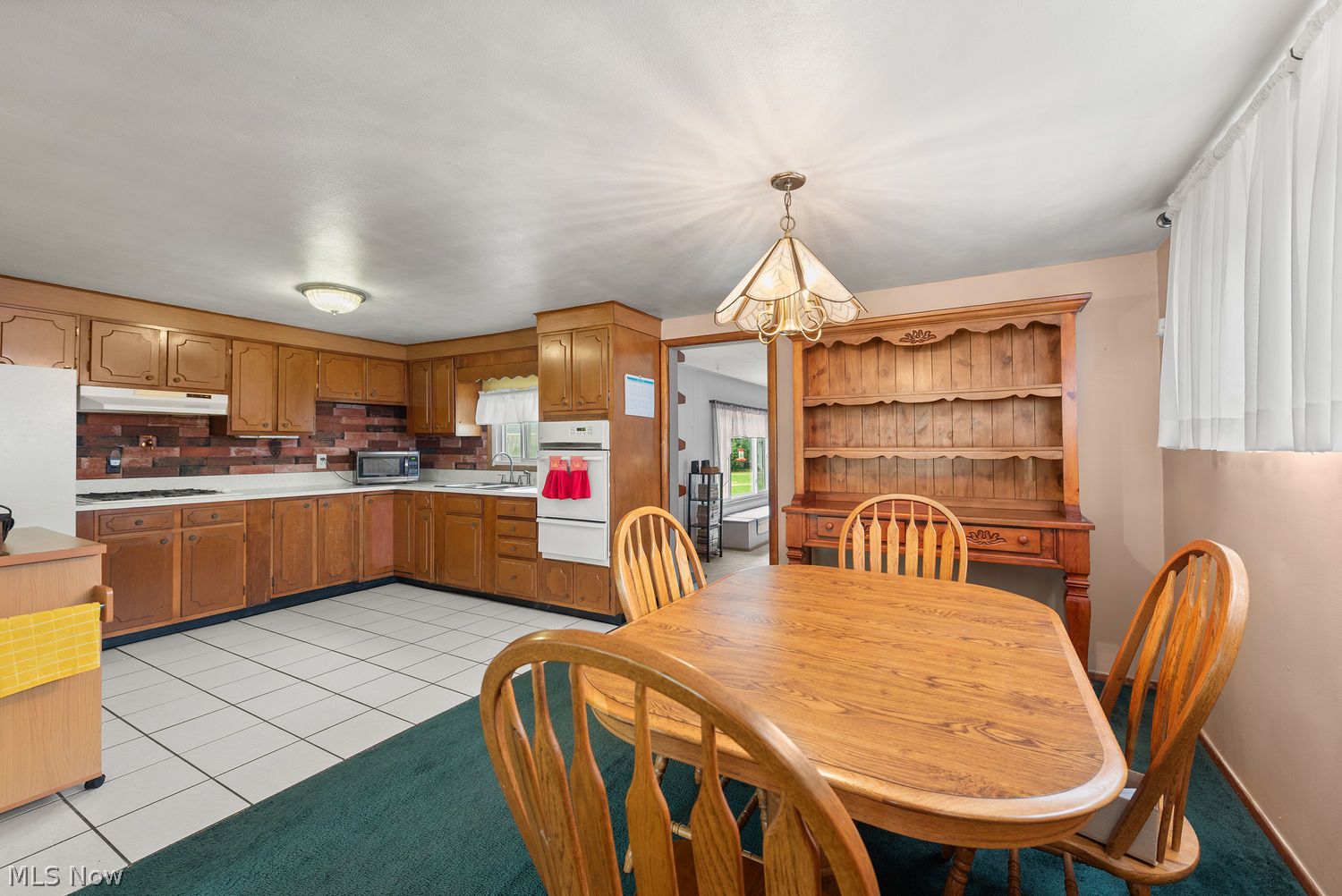 1994 Dooridge Drive Twinsburg OH 44087