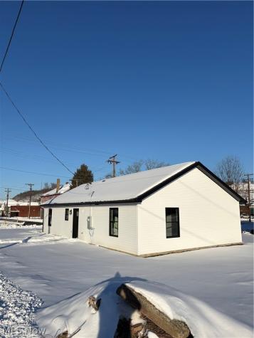 612 Logan Street Steubenville OH 43952