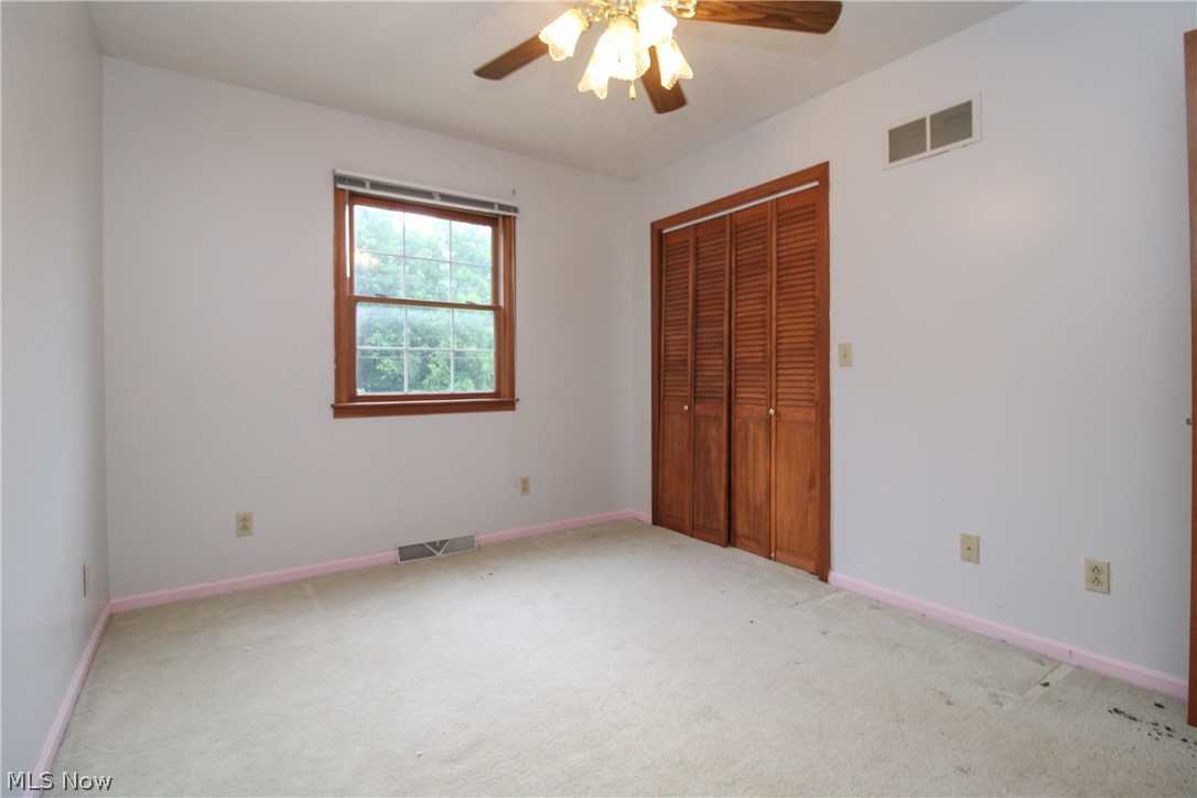 548 W 39th Street Shadyside OH 43947