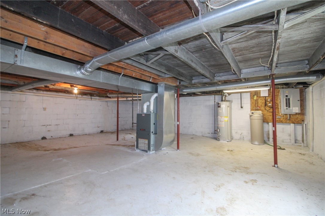 548 W 39th Street Shadyside OH 43947
