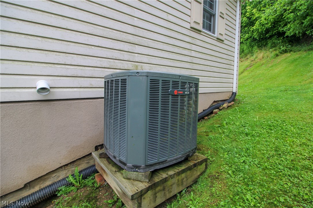 548 W 39th Street Shadyside OH 43947