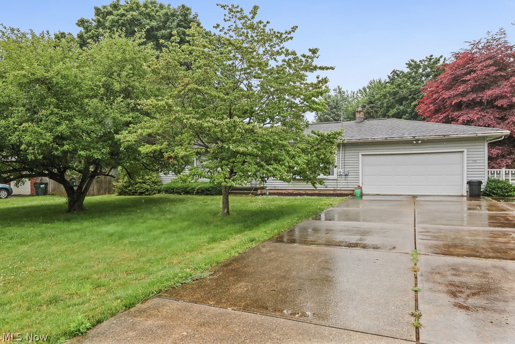 5260 Huckleberry Street NW North Canton OH 44720