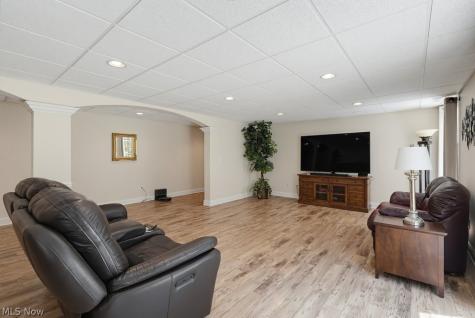 2211 Meadowsweet Lane Streetsboro OH 44241