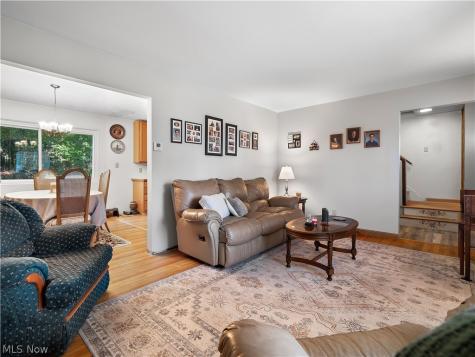 6377 W 54th Street Parma OH 44129