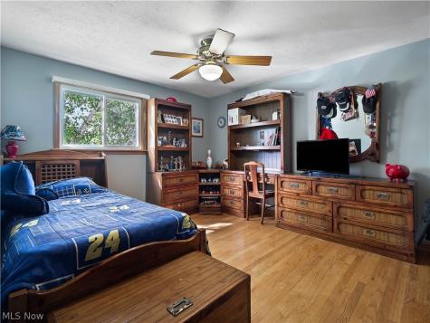 6377 W 54th Street Parma OH 44129