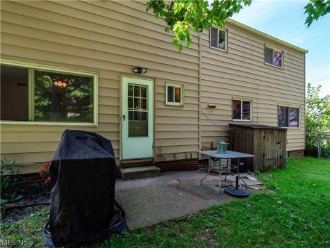 6377 W 54th Street Parma OH 44129