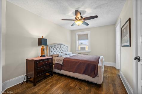 5822 Ellen Avenue Cleveland OH 44102