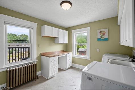 5822 Ellen Avenue Cleveland OH 44102