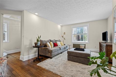 5822 Ellen Avenue Cleveland OH 44102