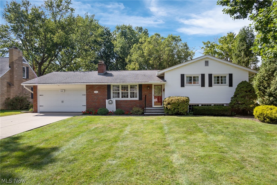 828 Eastview Avenue Wadsworth OH 44281