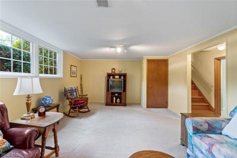 828 Eastview Avenue Wadsworth OH 44281