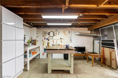 828 Eastview Avenue Wadsworth OH 44281