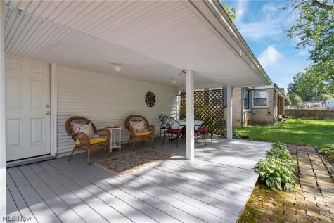 828 Eastview Avenue Wadsworth OH 44281