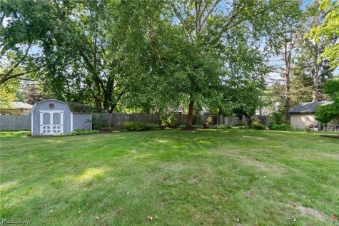 828 Eastview Avenue Wadsworth OH 44281