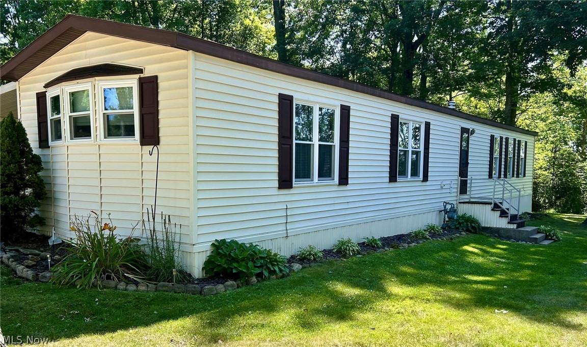 1229 Columbiana Lisbon Road Columbiana OH 44408