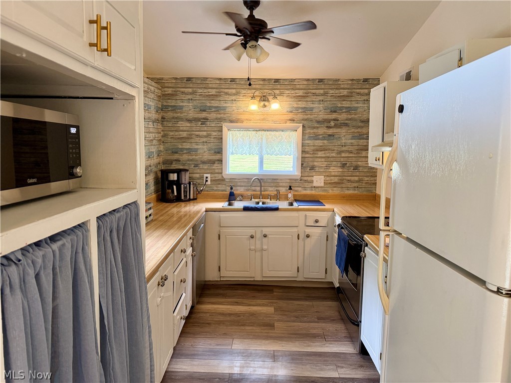 137 Penfield Road Wintersville OH 43953