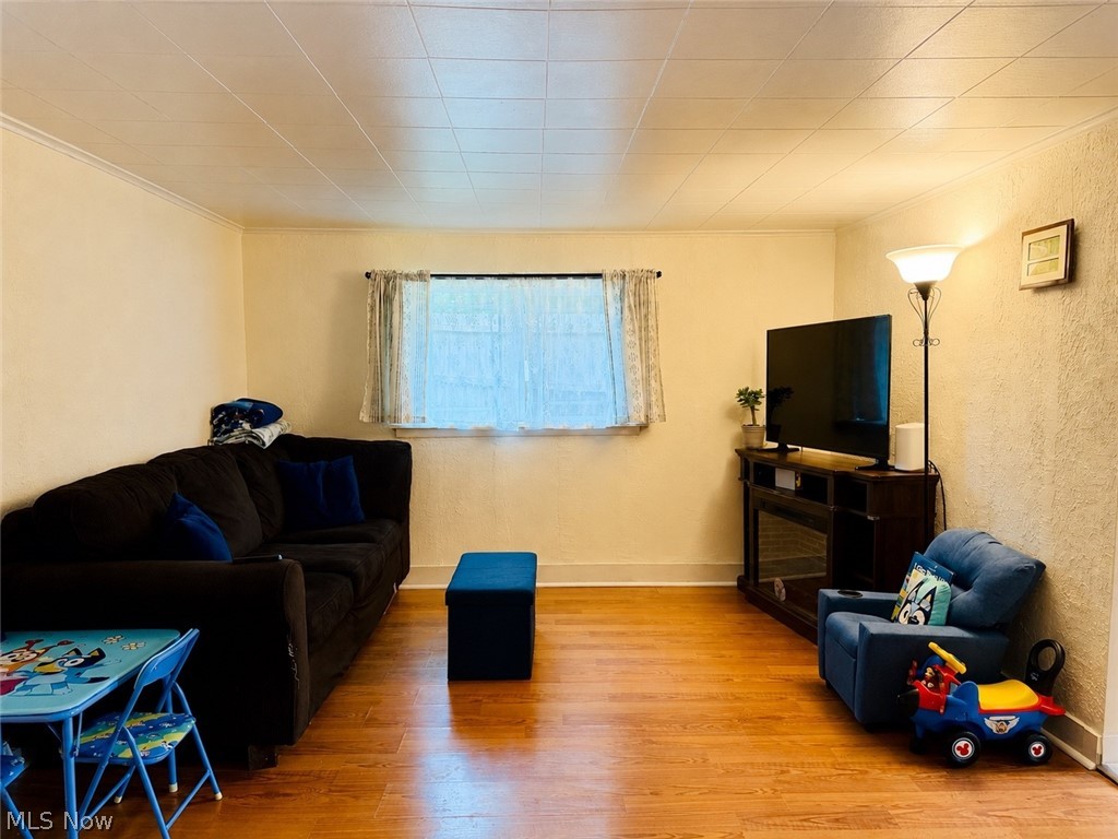 137 Penfield Road Wintersville OH 43953