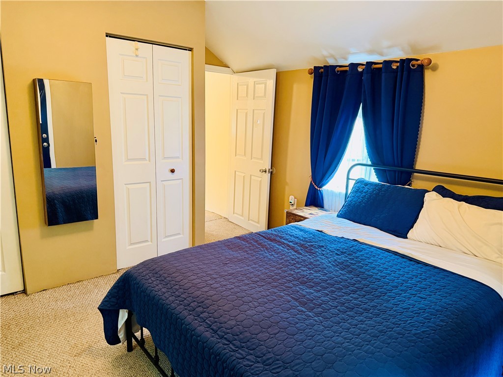 137 Penfield Road Wintersville OH 43953