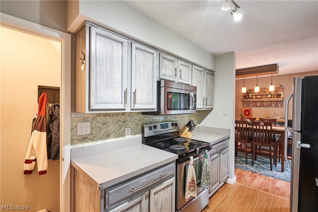 2808 Lynne Road Green OH 44312