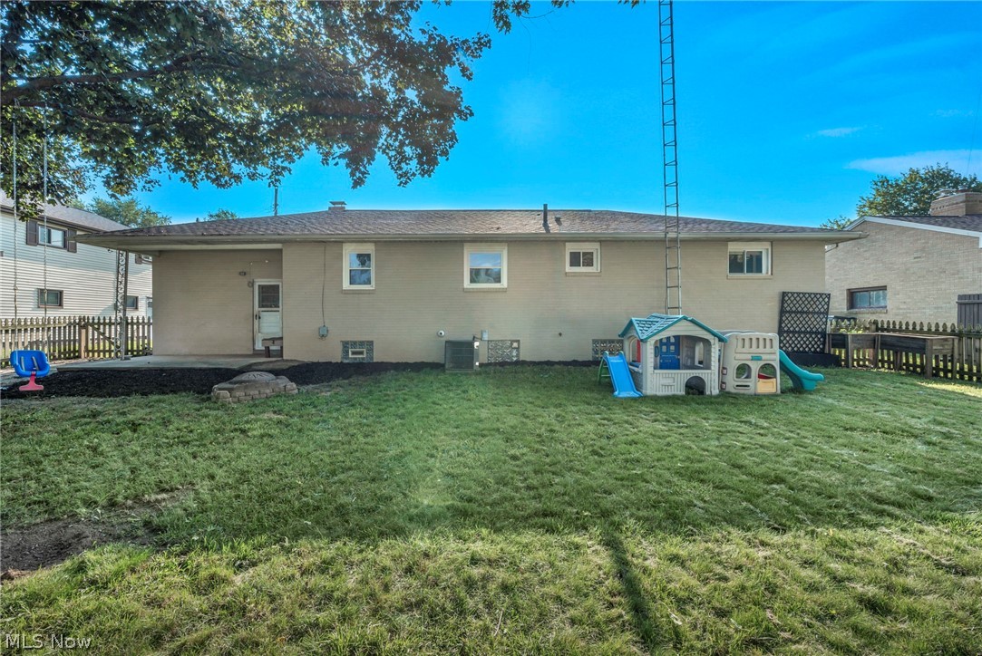1207 Clinton Avenue SE North Canton OH 44720
