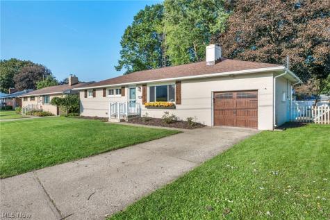 1207 Clinton Avenue SE North Canton OH 44720
