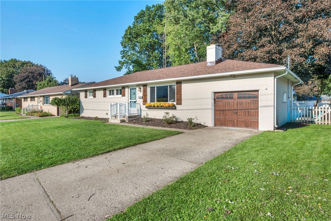 1207 Clinton Avenue SE North Canton OH 44720