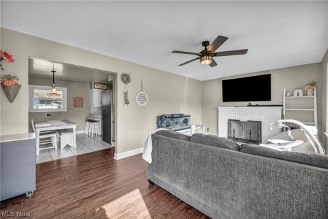 1207 Clinton Avenue SE North Canton OH 44720
