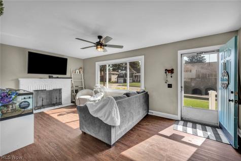 1207 Clinton Avenue SE North Canton OH 44720