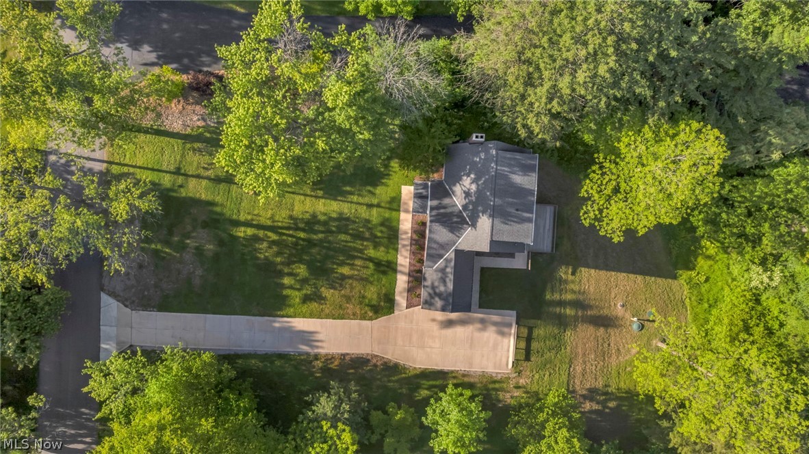 3975 Ellendale Road Moreland Hills OH 44022