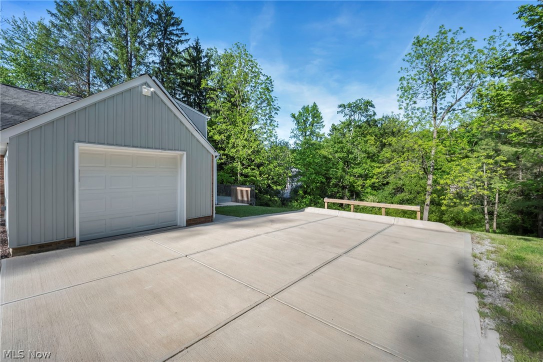 3975 Ellendale Road Moreland Hills OH 44022