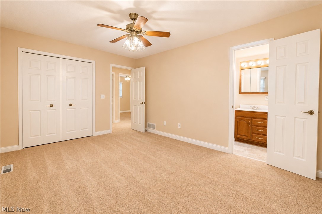 38158 Strumbly Place Willoughby OH 44094