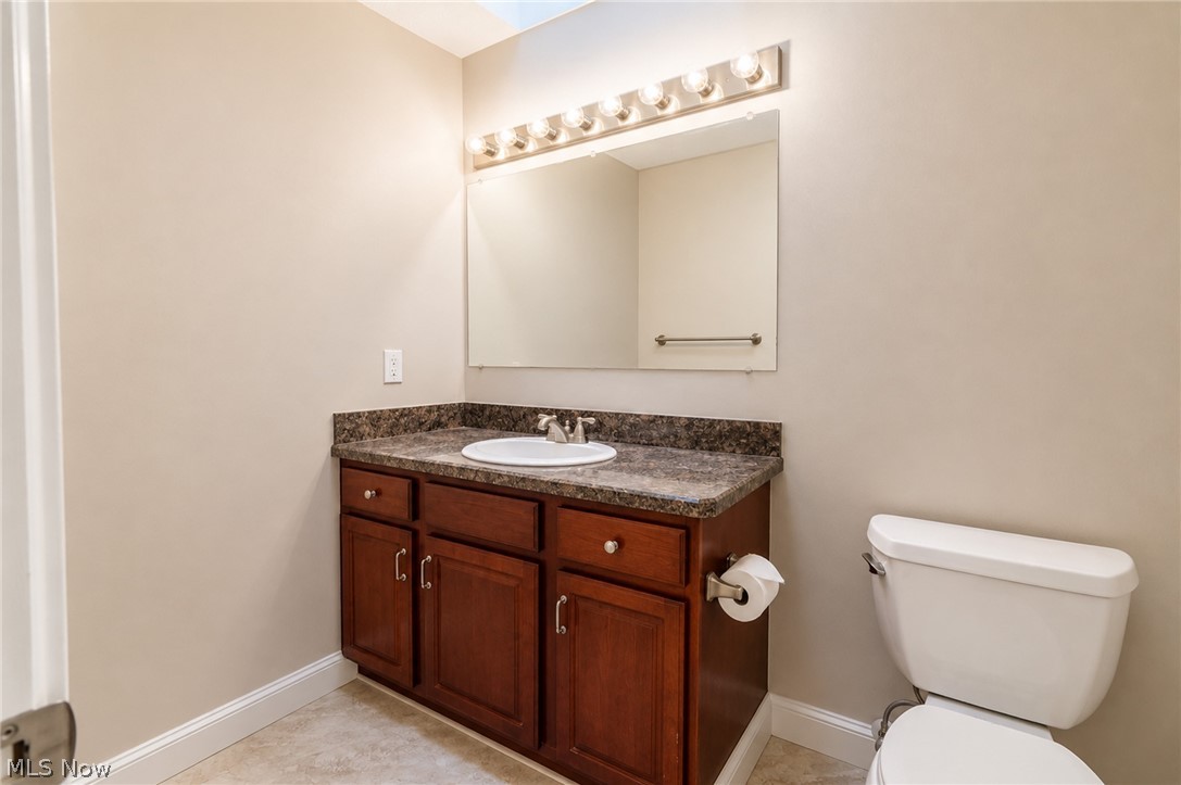 38158 Strumbly Place Willoughby OH 44094