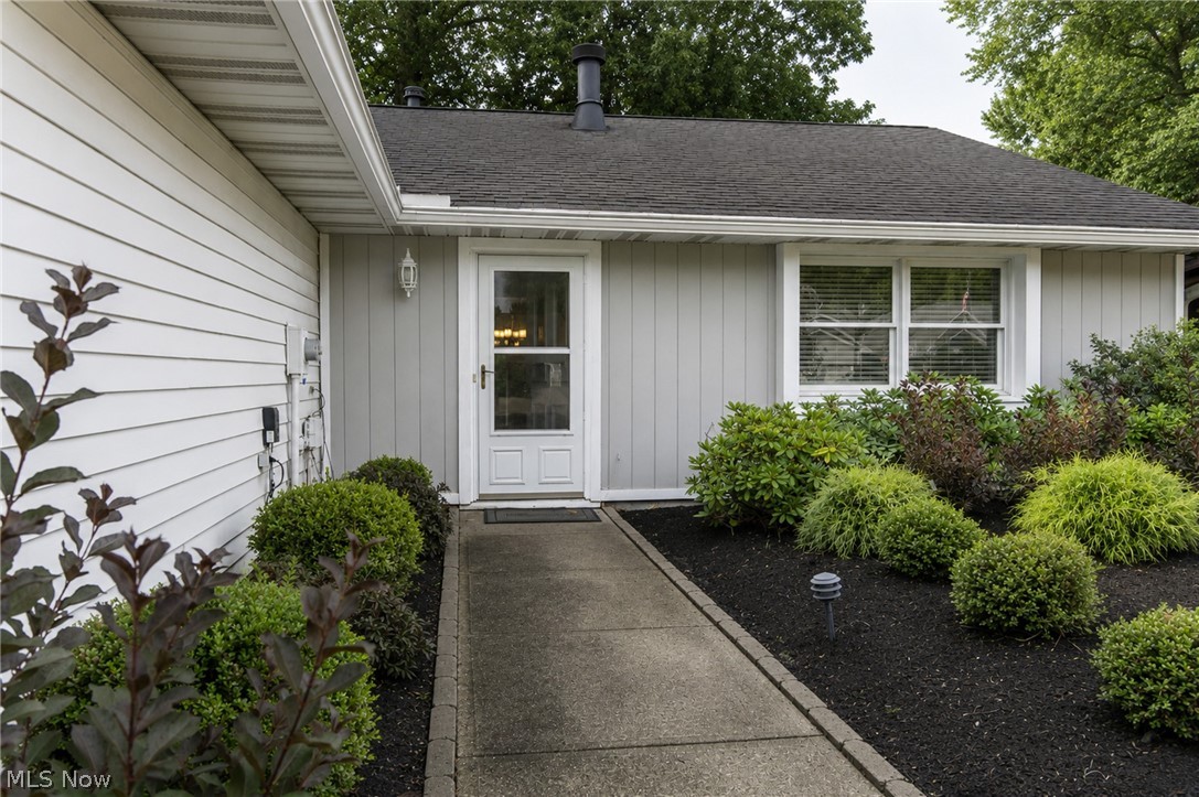 38158 Strumbly Place Willoughby OH 44094