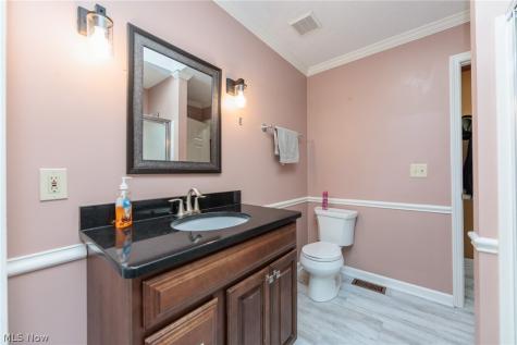 2012 21st Street Cuyahoga Falls OH 44223