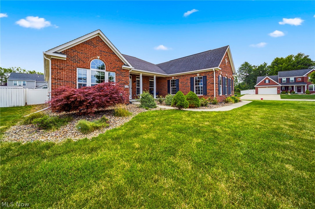 7347 Warblers Lane North Ridgeville OH 44039