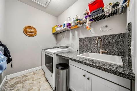 7347 Warblers Lane North Ridgeville OH 44039