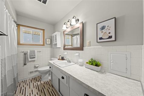 10890 Tiffany Lane Parma Heights OH 44130