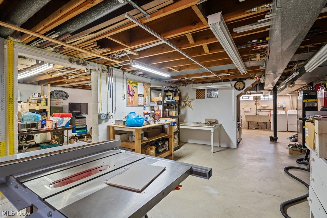 10890 Tiffany Lane Parma Heights OH 44130