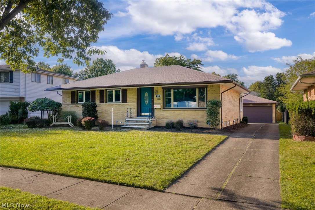 10890 Tiffany Lane Parma Heights OH 44130