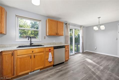 4793 Debbie Drive Medina OH 44256