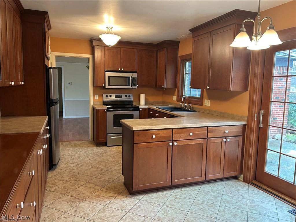21570 Erie Road Rocky River OH 44116