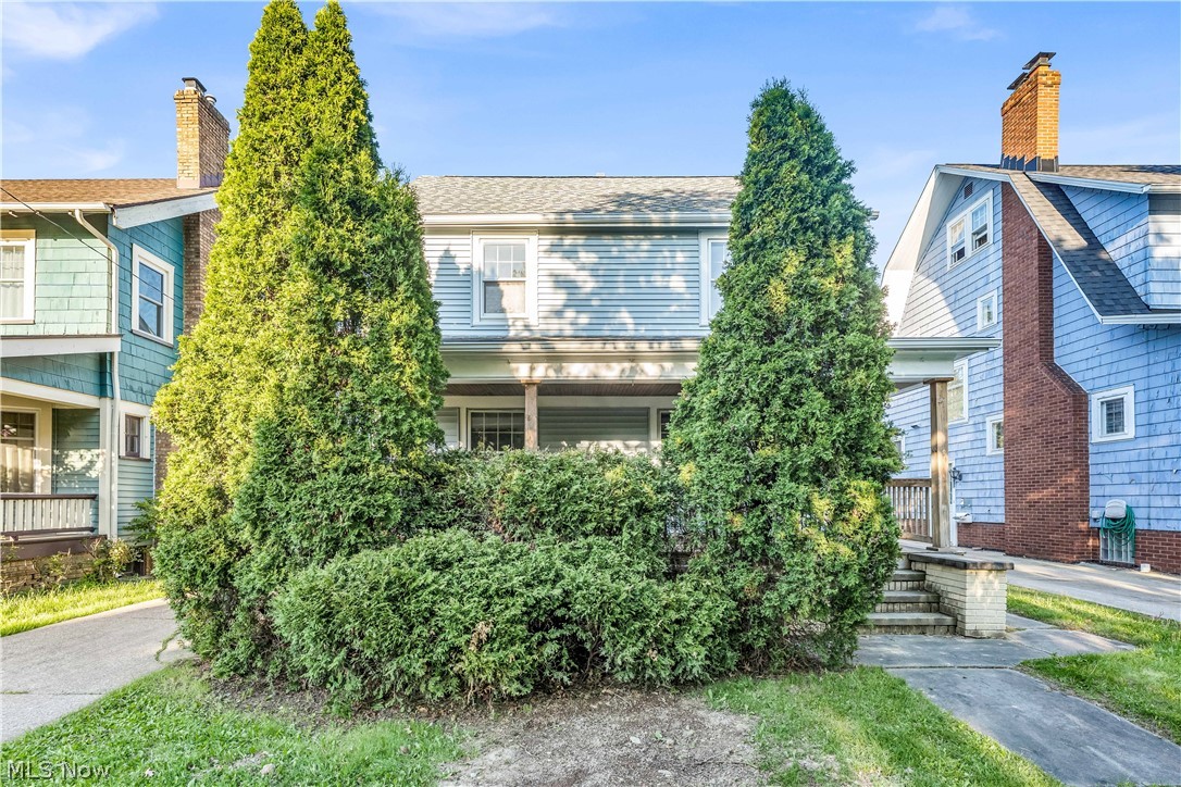2141 Mckinley Avenue Lakewood OH 44107