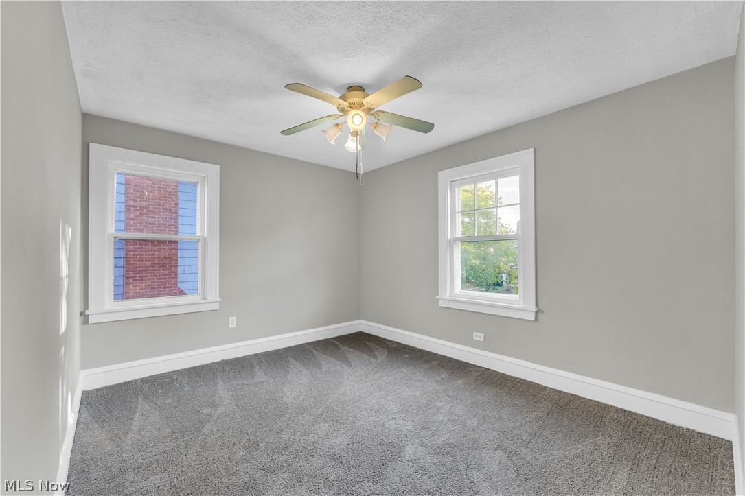 2141 Mckinley Avenue Lakewood OH 44107
