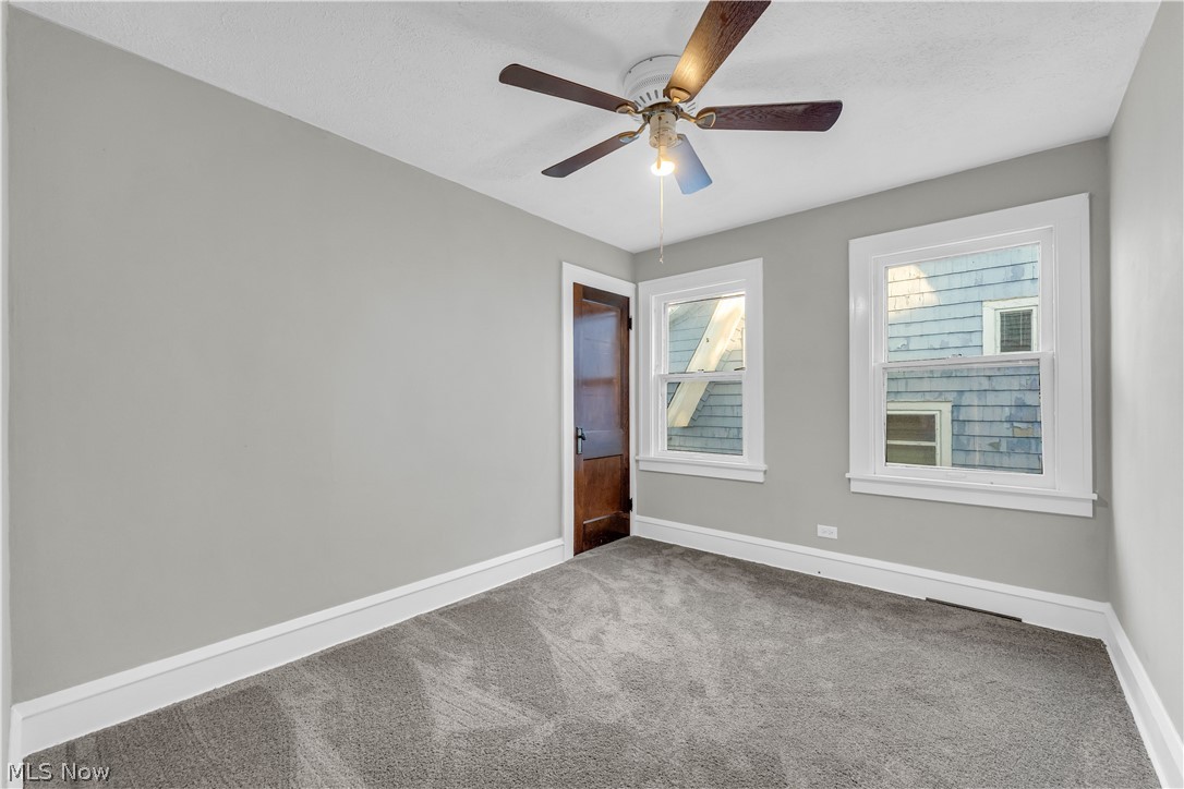 2141 Mckinley Avenue Lakewood OH 44107