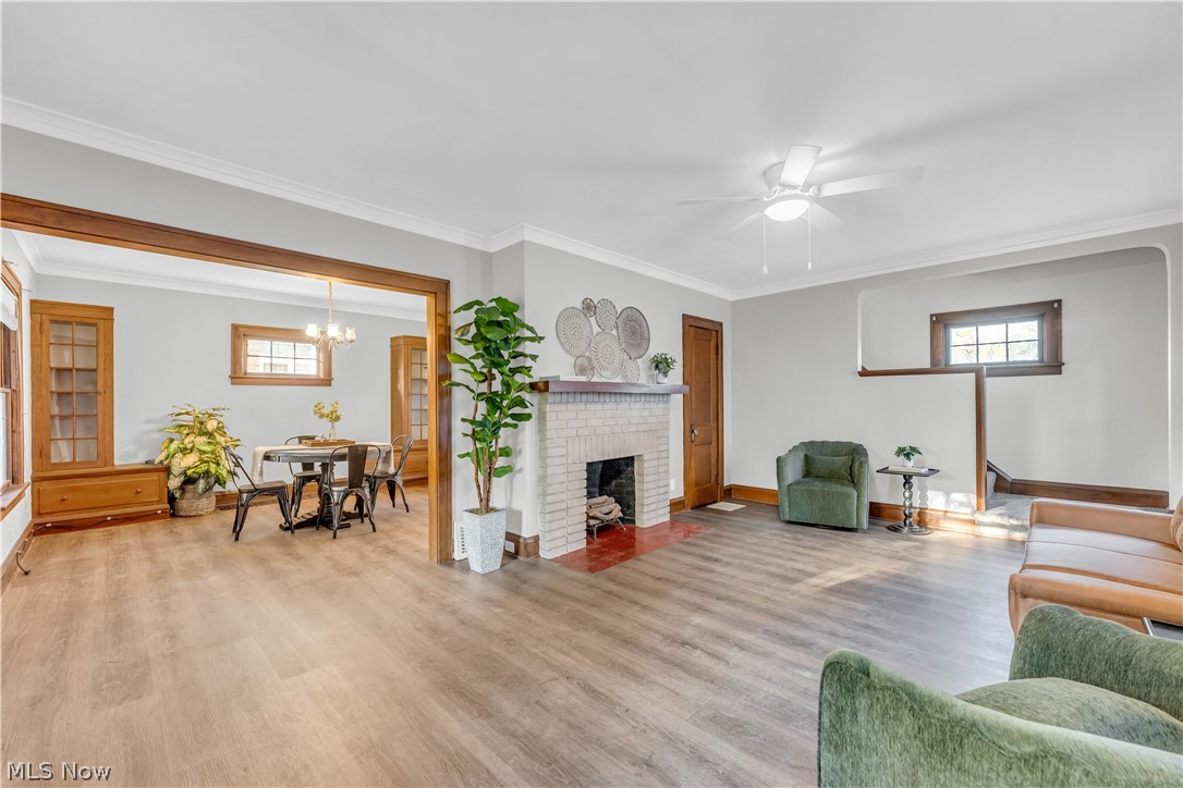 2141 Mckinley Avenue Lakewood OH 44107