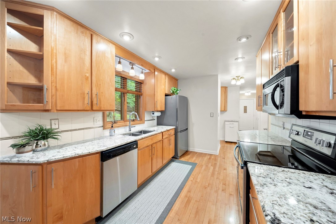 2675 W Ridgewood Drive Parma OH 44134