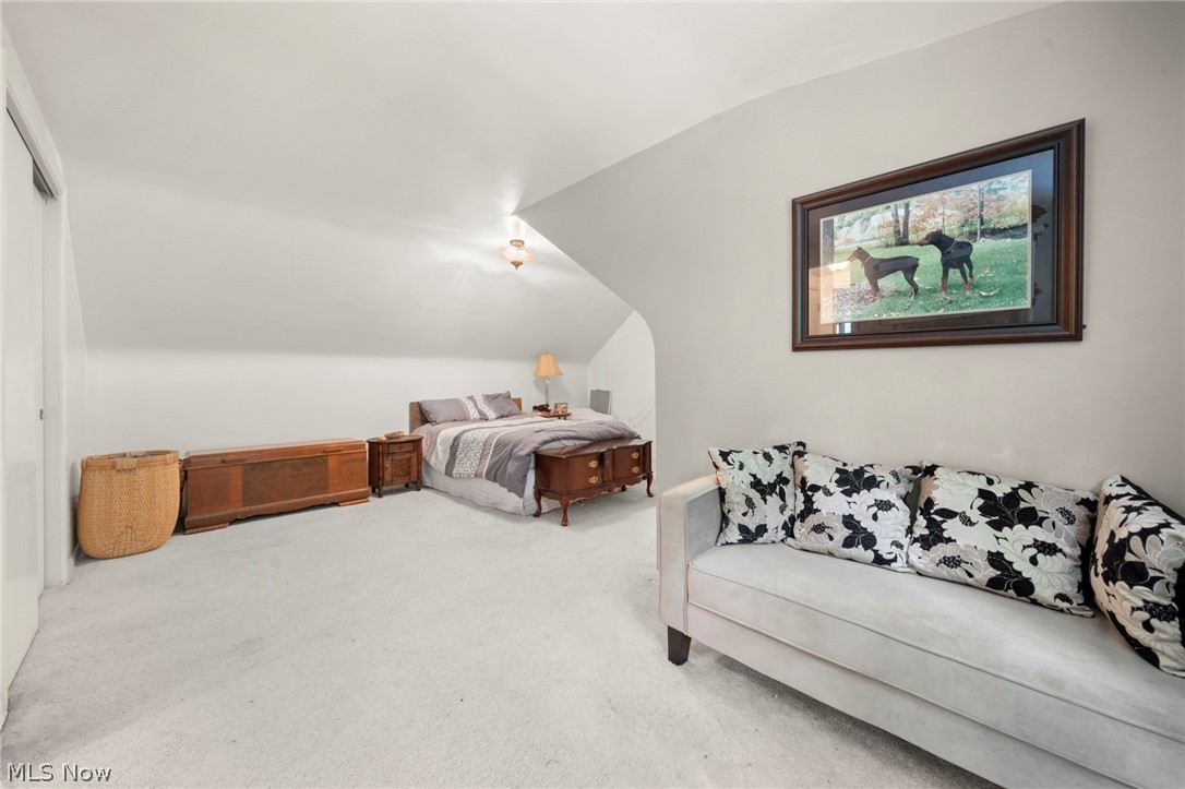 2675 W Ridgewood Drive Parma OH 44134