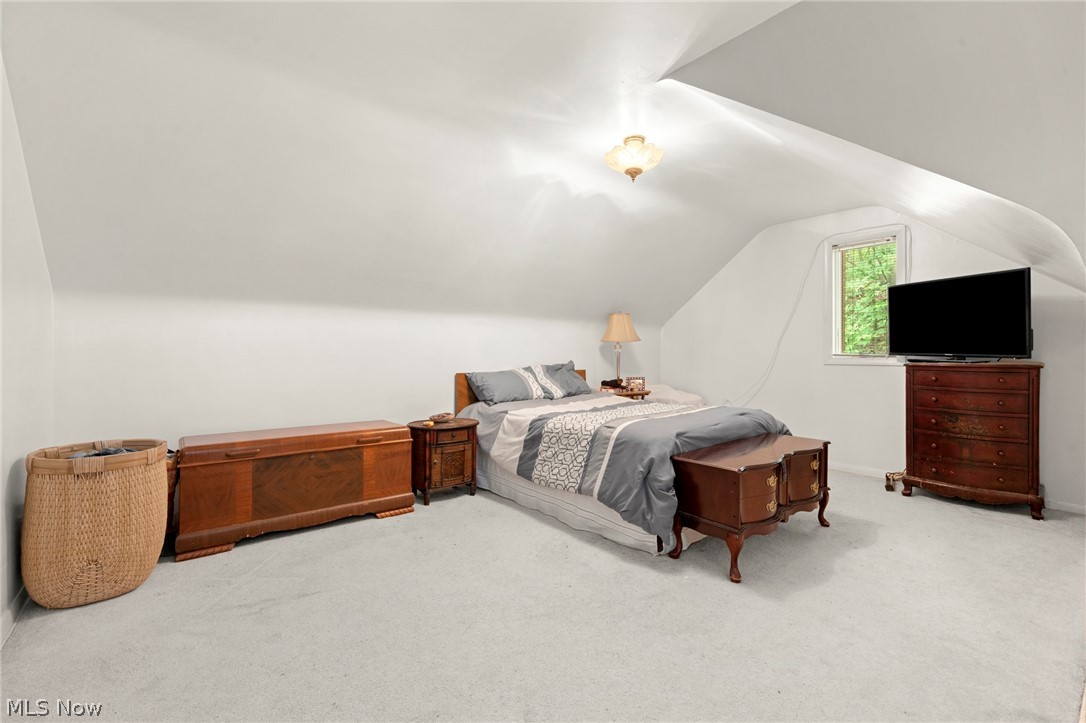 2675 W Ridgewood Drive Parma OH 44134