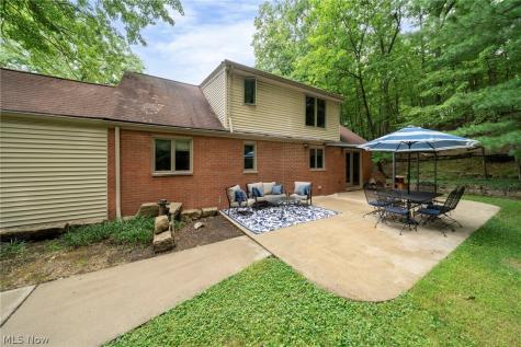 2675 W Ridgewood Drive Parma OH 44134