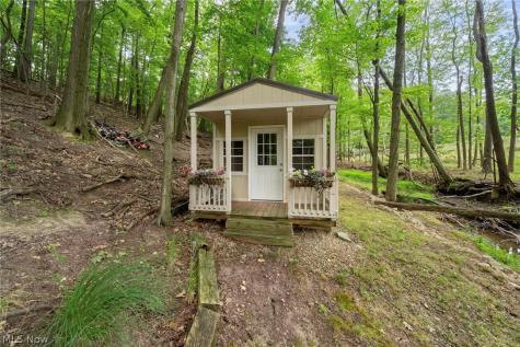 2675 W Ridgewood Drive Parma OH 44134